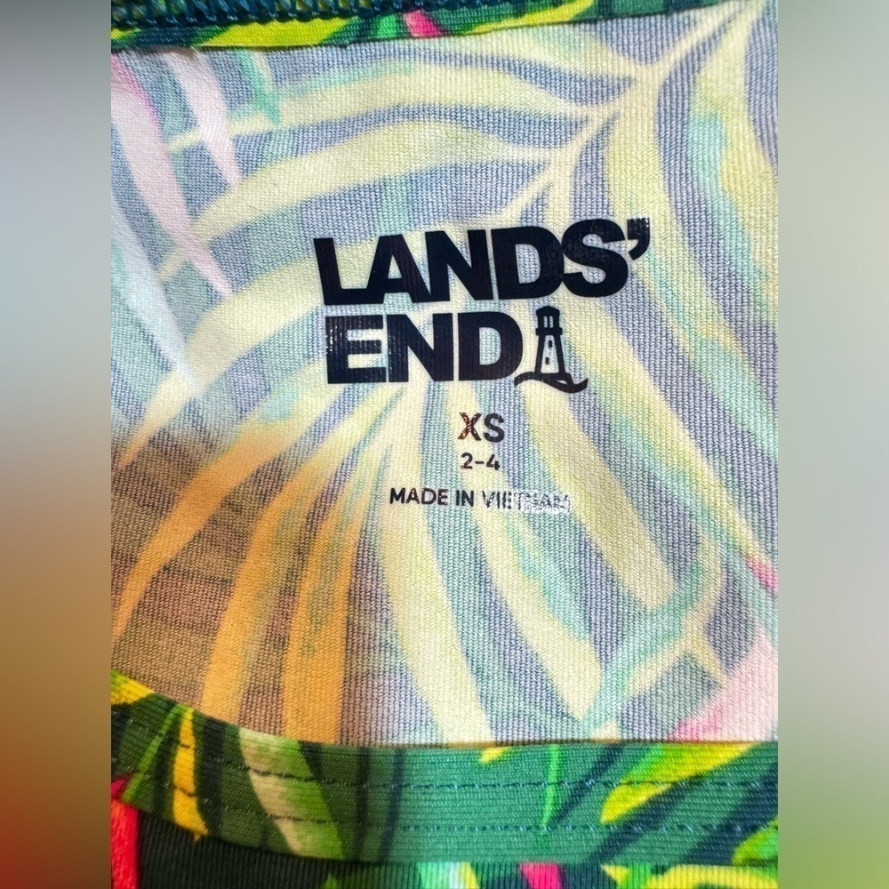 Lands End Swim Tee Rashguard Sun Protection - Picture 5 of 7
